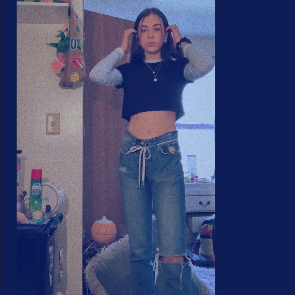 Meet your Posher, Kaira